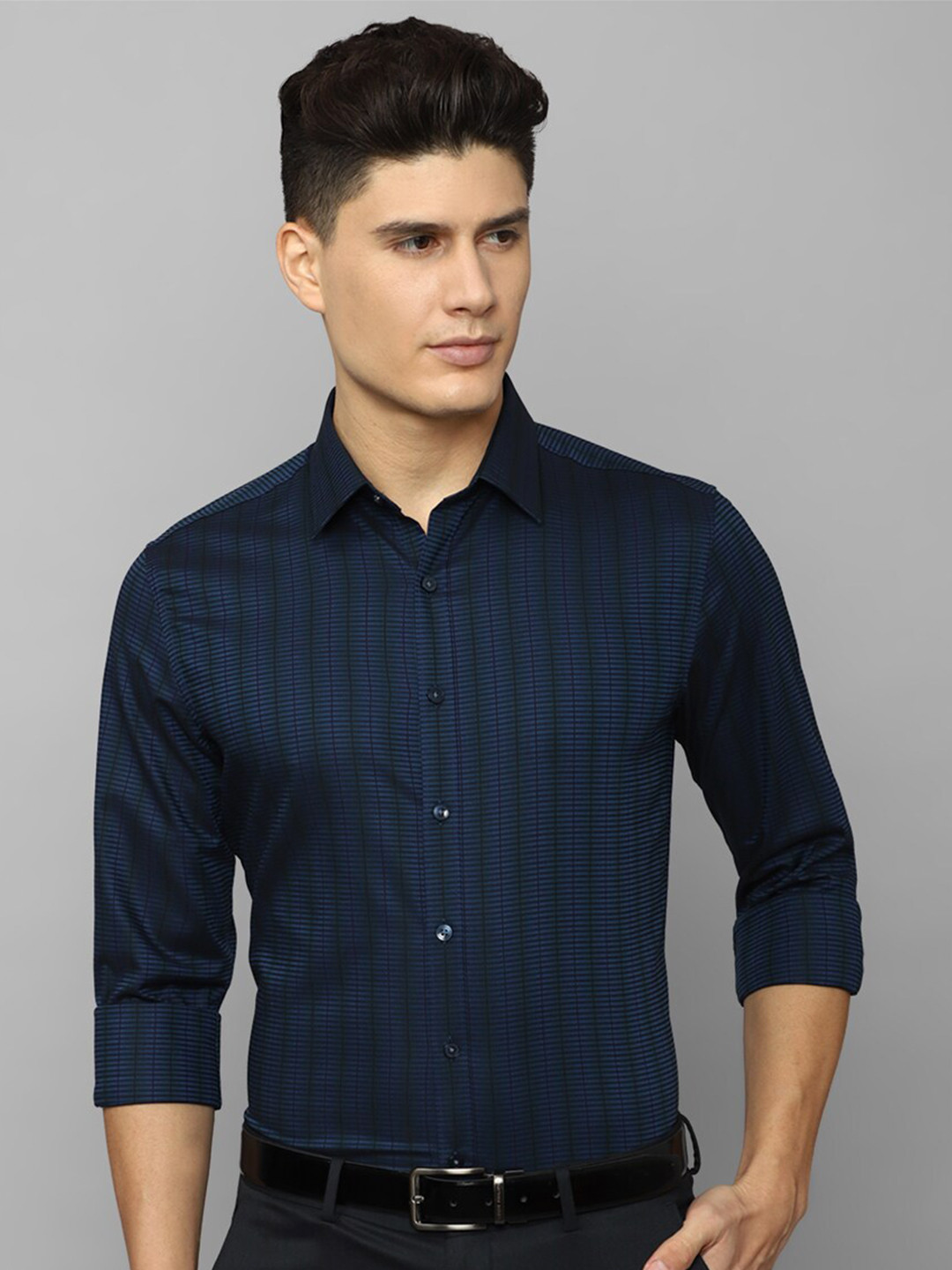 

Louis Philippe Slim Fit Grid Tattersall Checked Formal Shirt, Navy blue