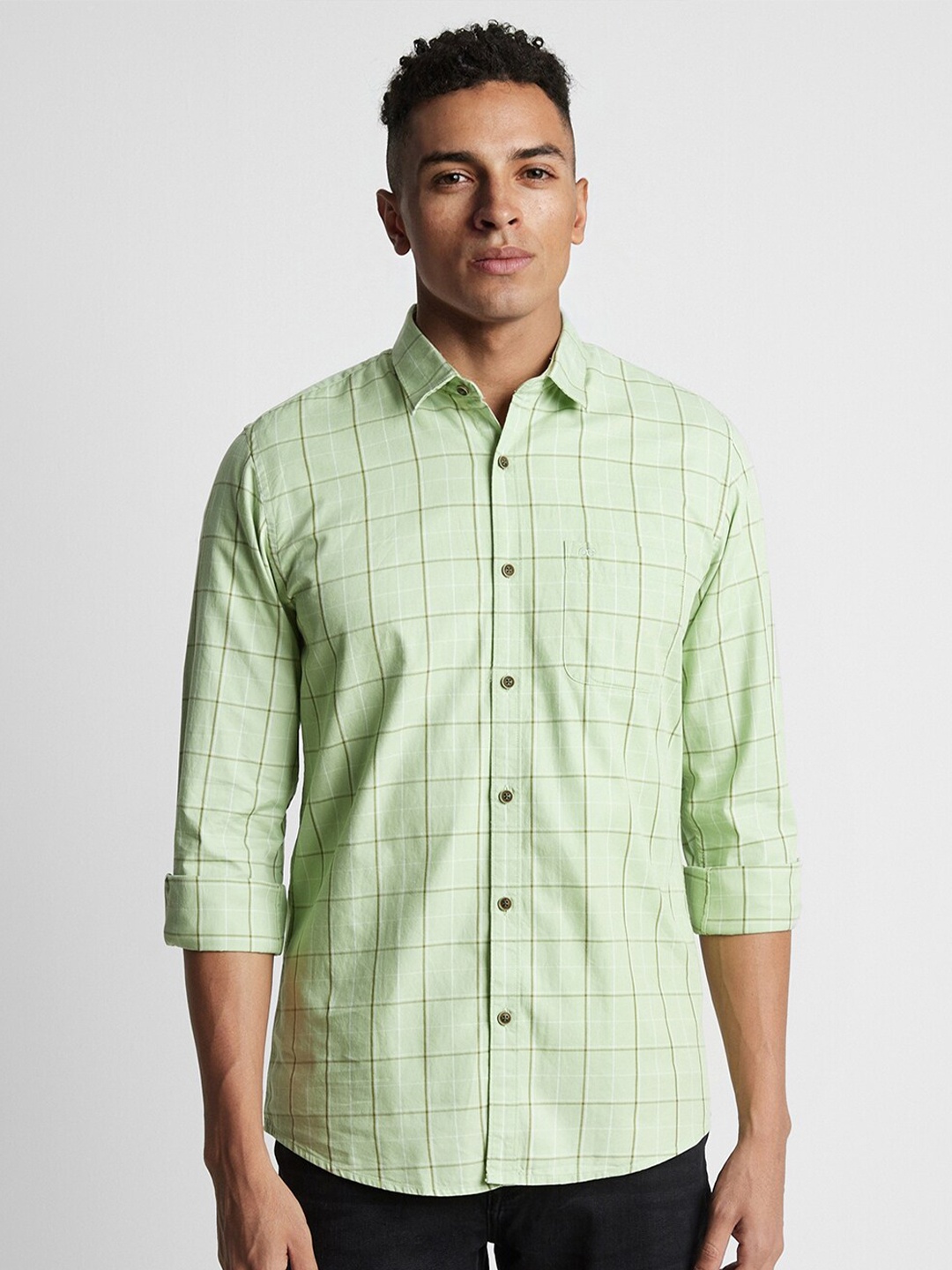 

Peter England Casuals Slim Fit Windowpane Checked Cotton Casual Shirt, Green