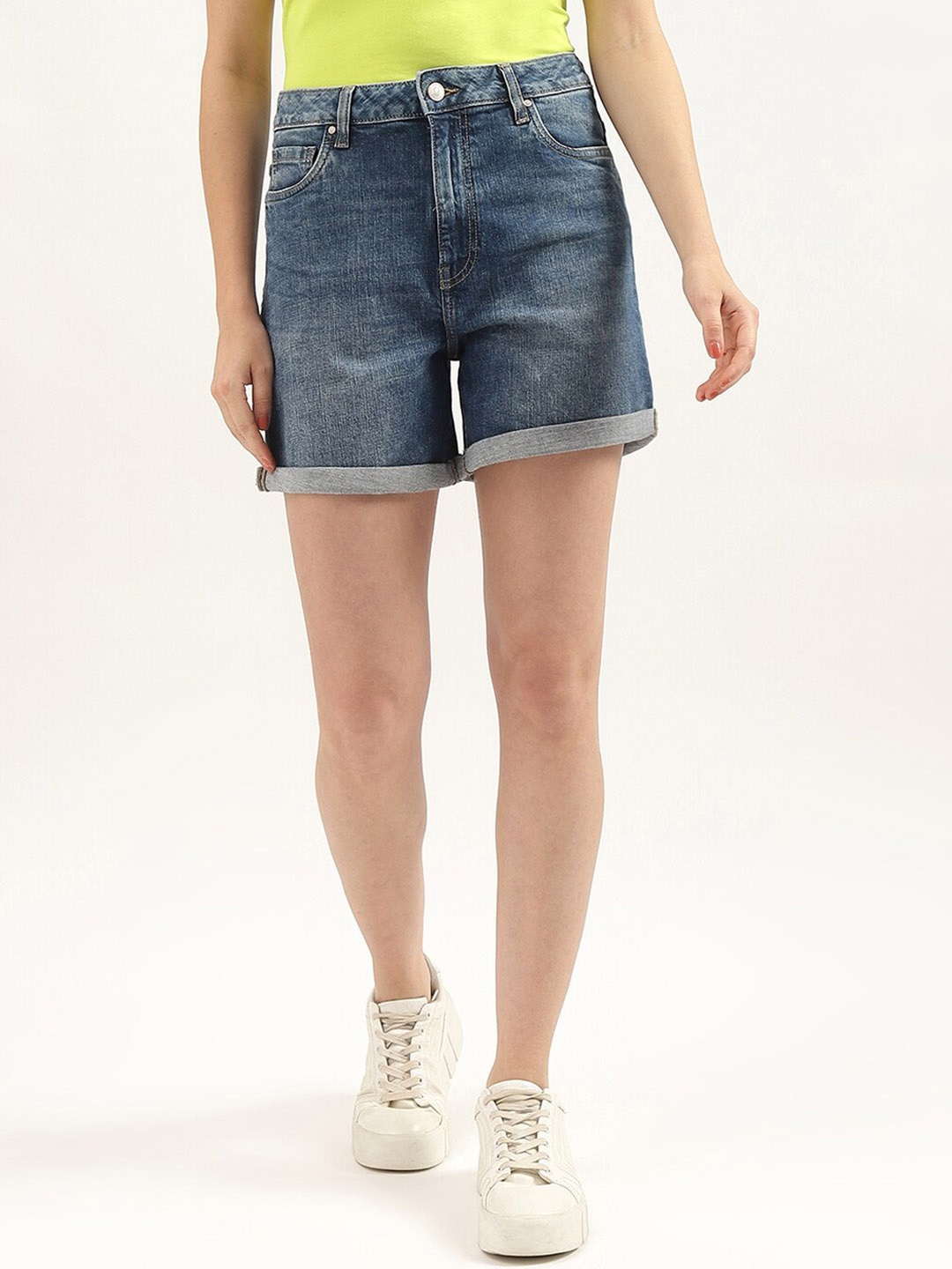 

United Colors of Benetton Women Washed High-Rise Denim Shorts, Blue