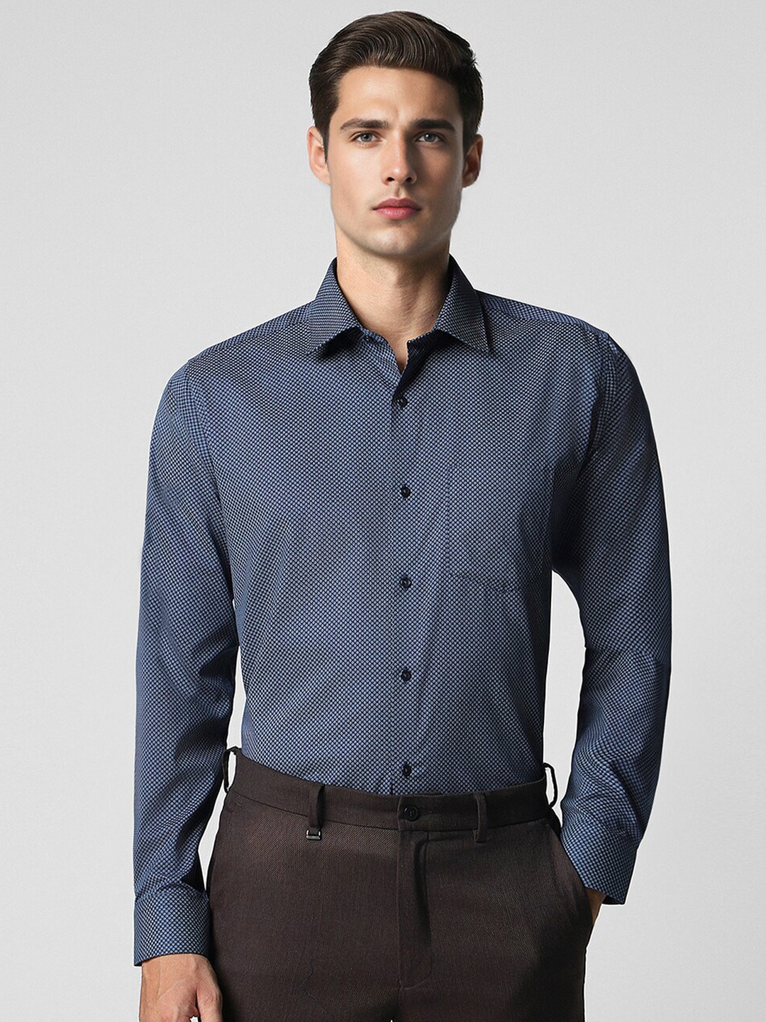 

Van Heusen Long Sleeves Spread Collar Cotton Opaque Printed Formal Shirt, Navy blue