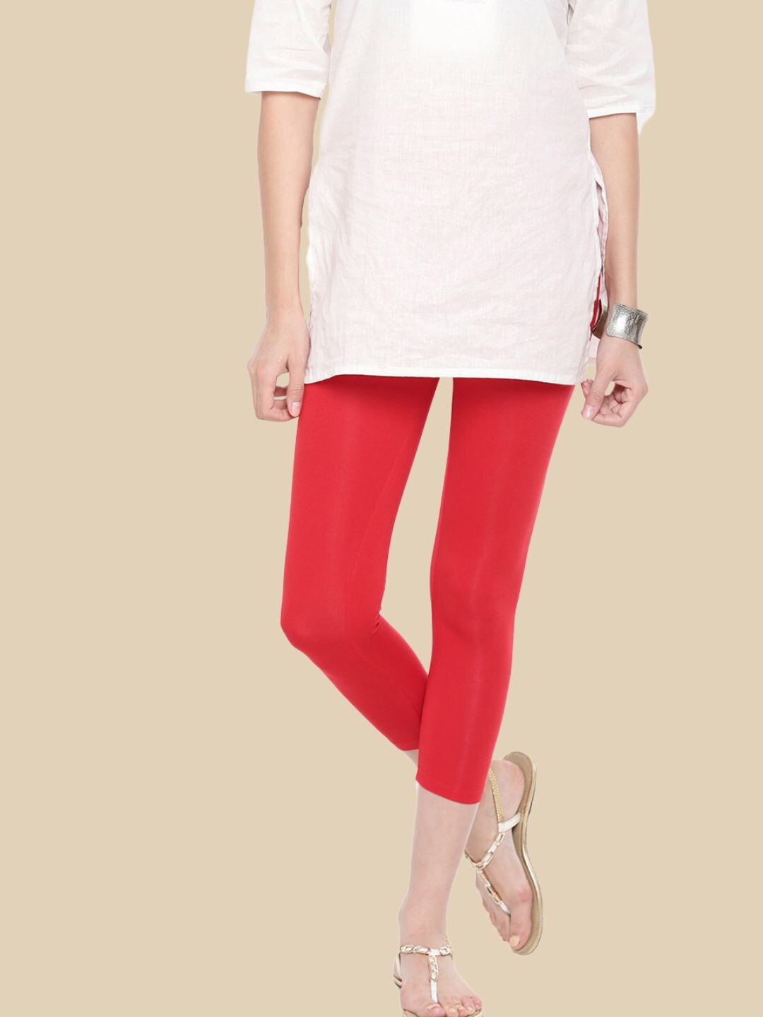 

De Moza Women Three-Fourth Length Leggings, Red