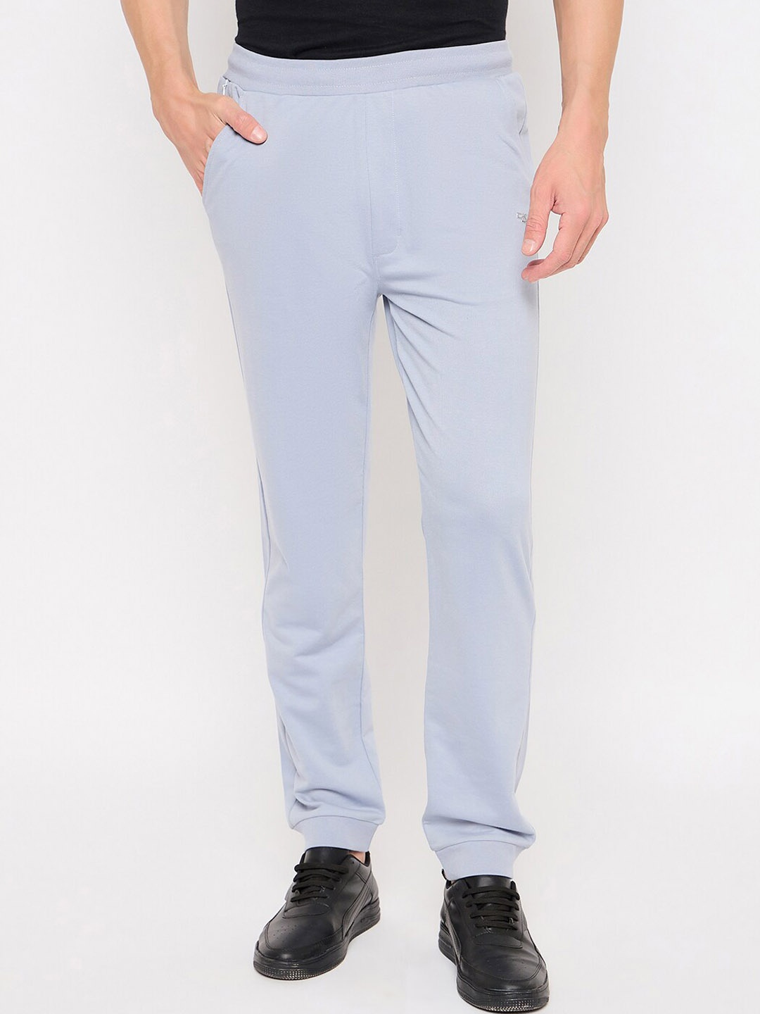 

Okane Men Mid Rise Joggers, Blue
