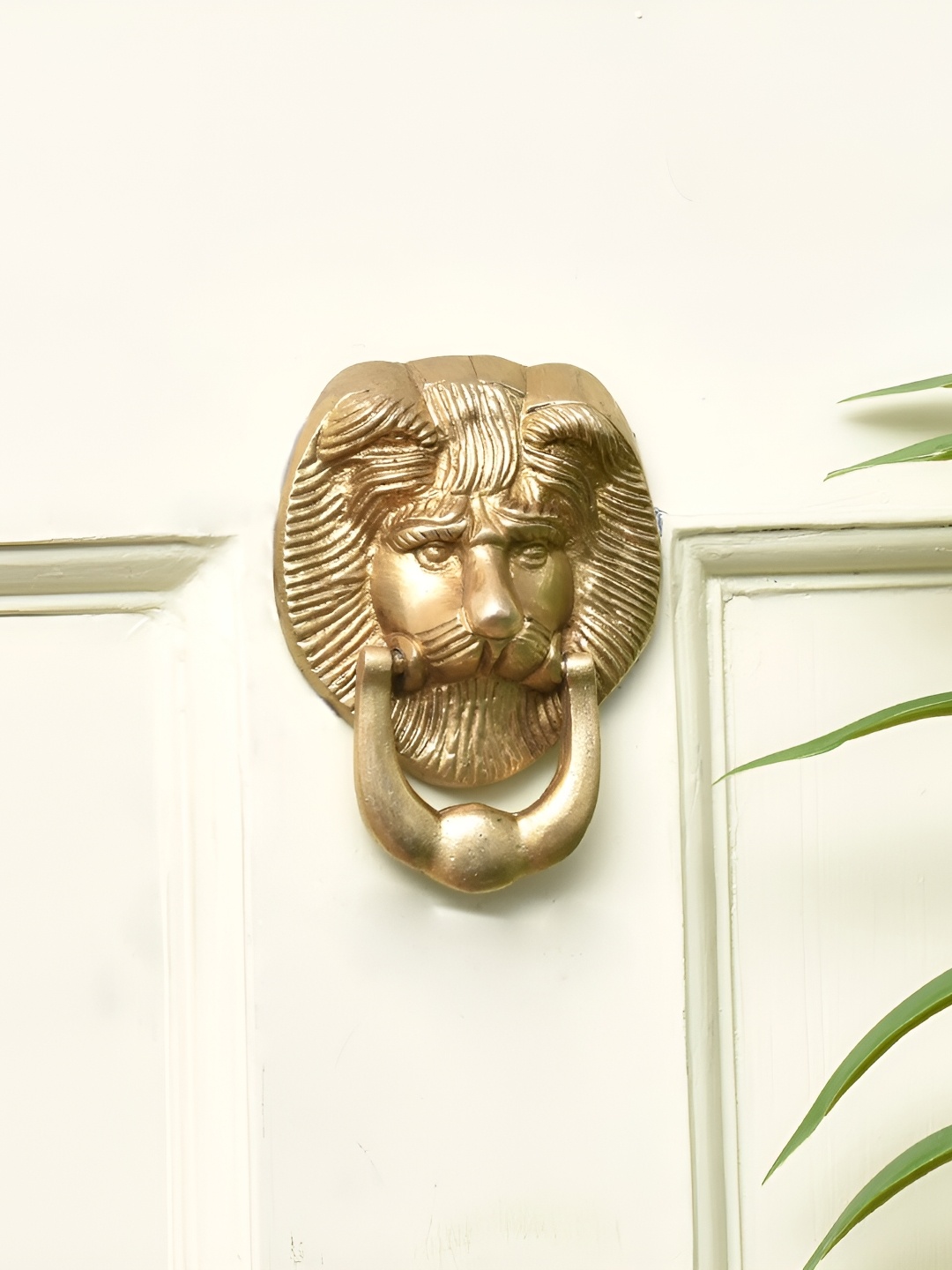 

Indianshelf Beige Lion Head Door Knocker Ring