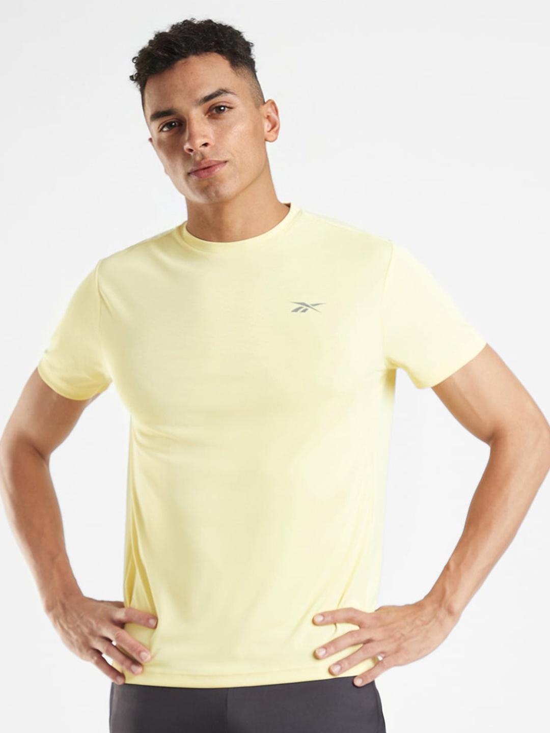 

Reebok Ultra Light Round Neck T-shirt, Yellow