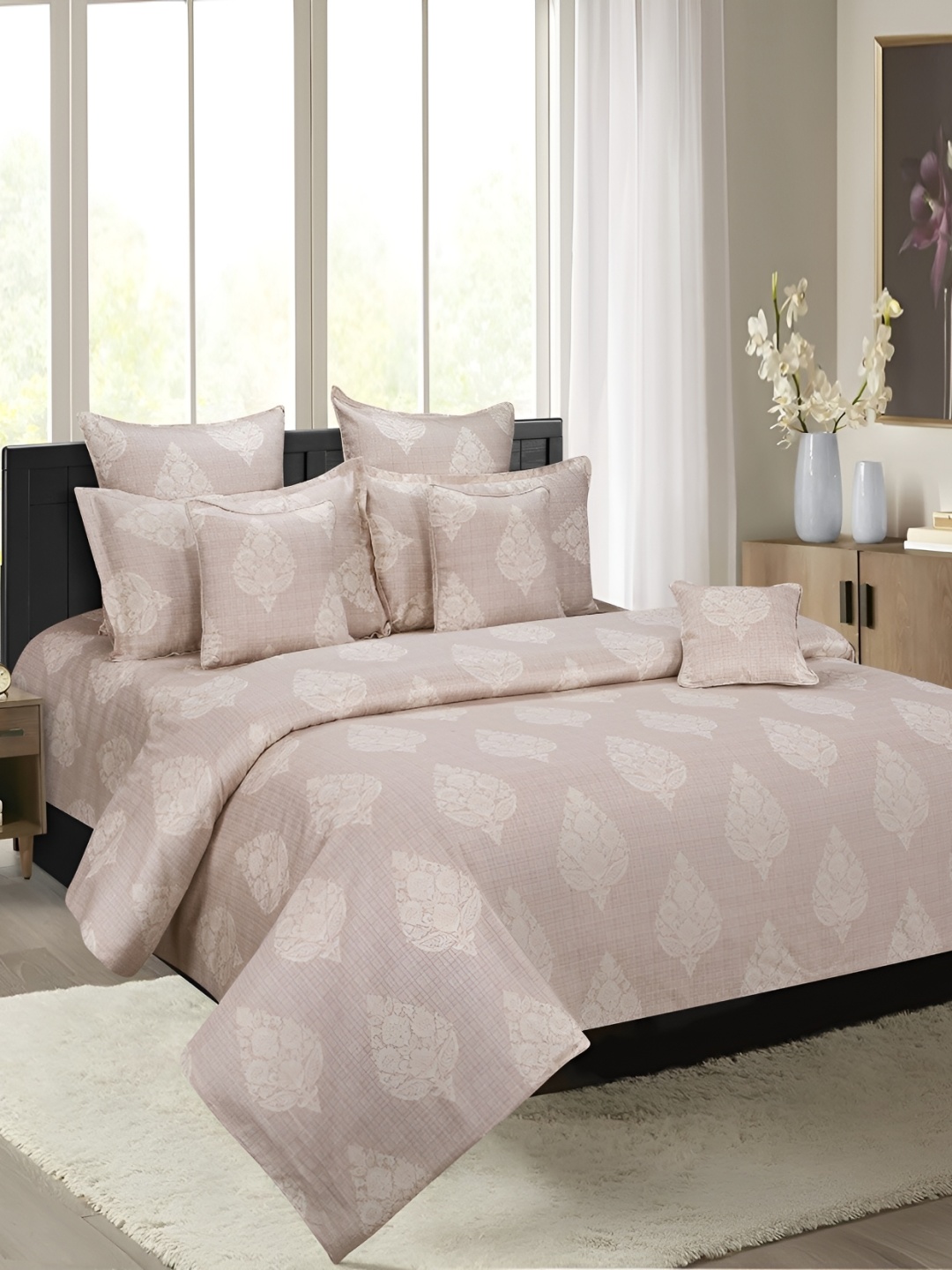 

SWAYAM Beige Ethnic Motifs 200 TC King Bedsheet with 2 Pillow Covers