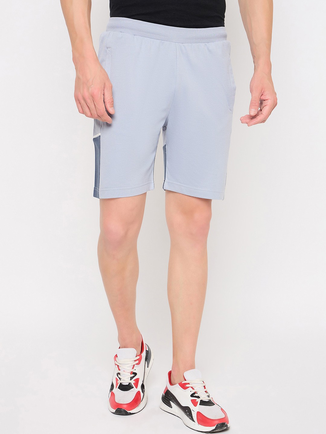 

Okane Men Mid-Rise Cotton Shorts, Blue