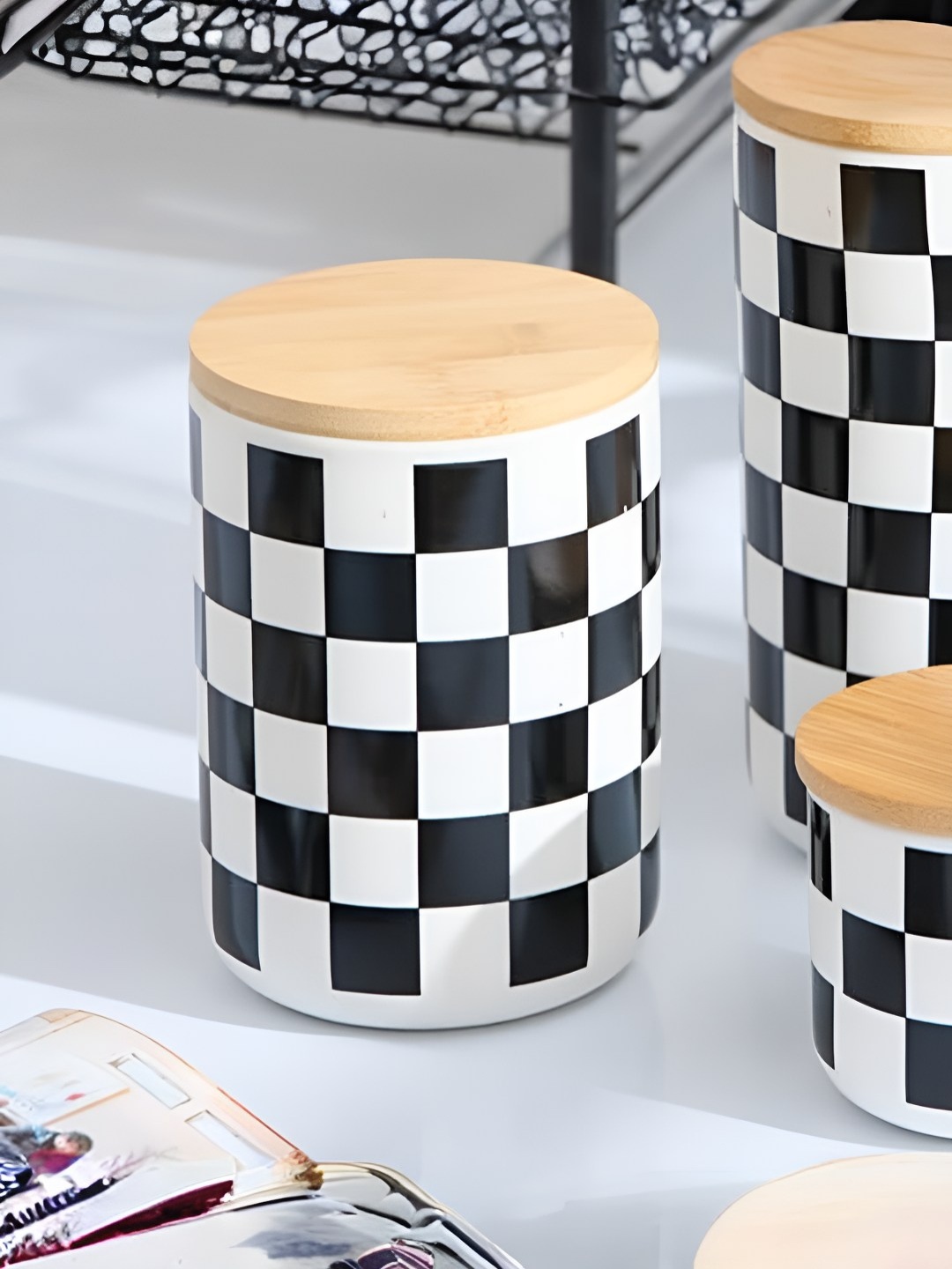 

UMAI Black & White Checked Ceramic Jar With Bamboo Lid