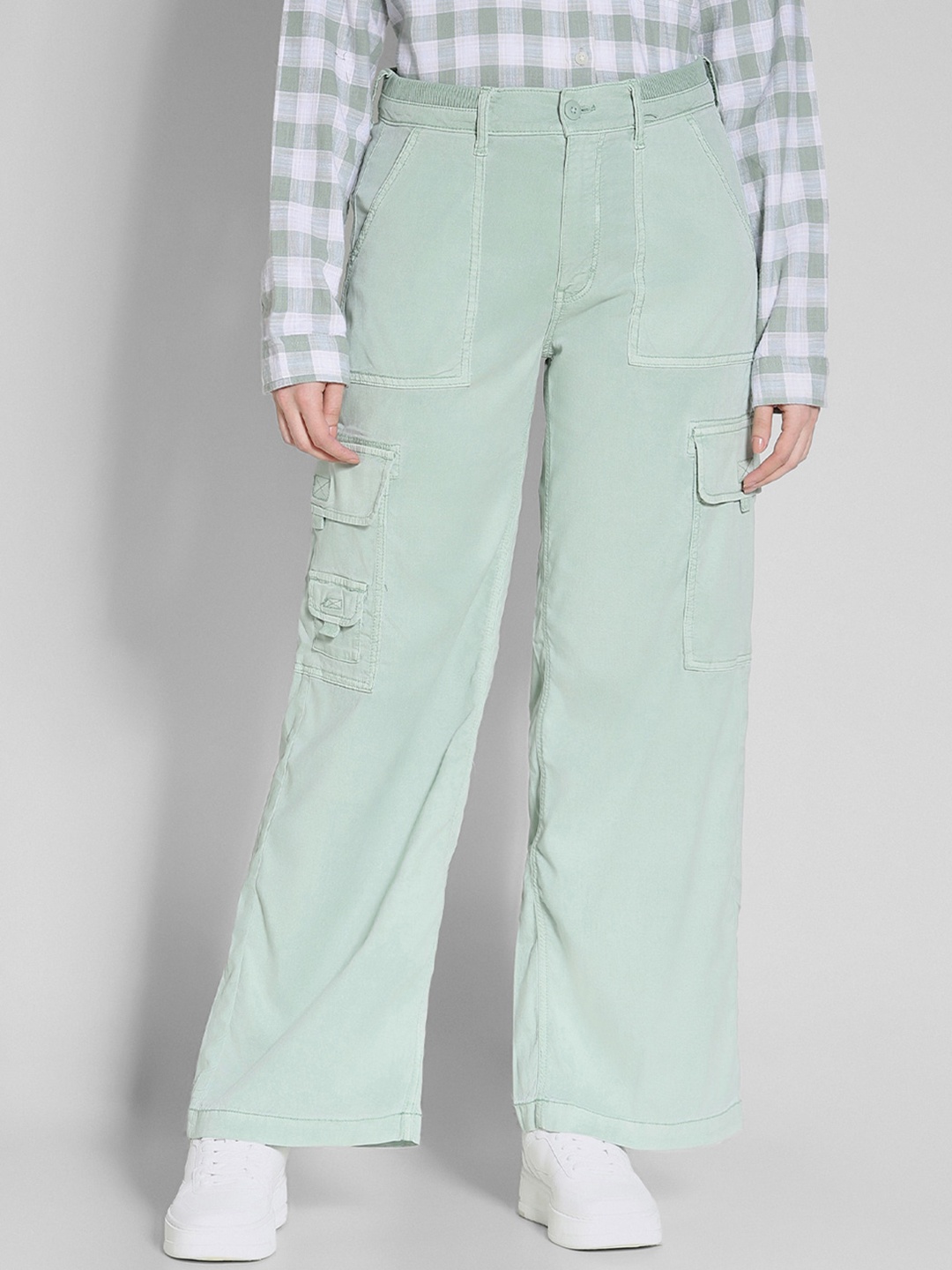 

AMERICAN EAGLE OUTFITTERS Women Mid-Rise Cargos Trousers, Green