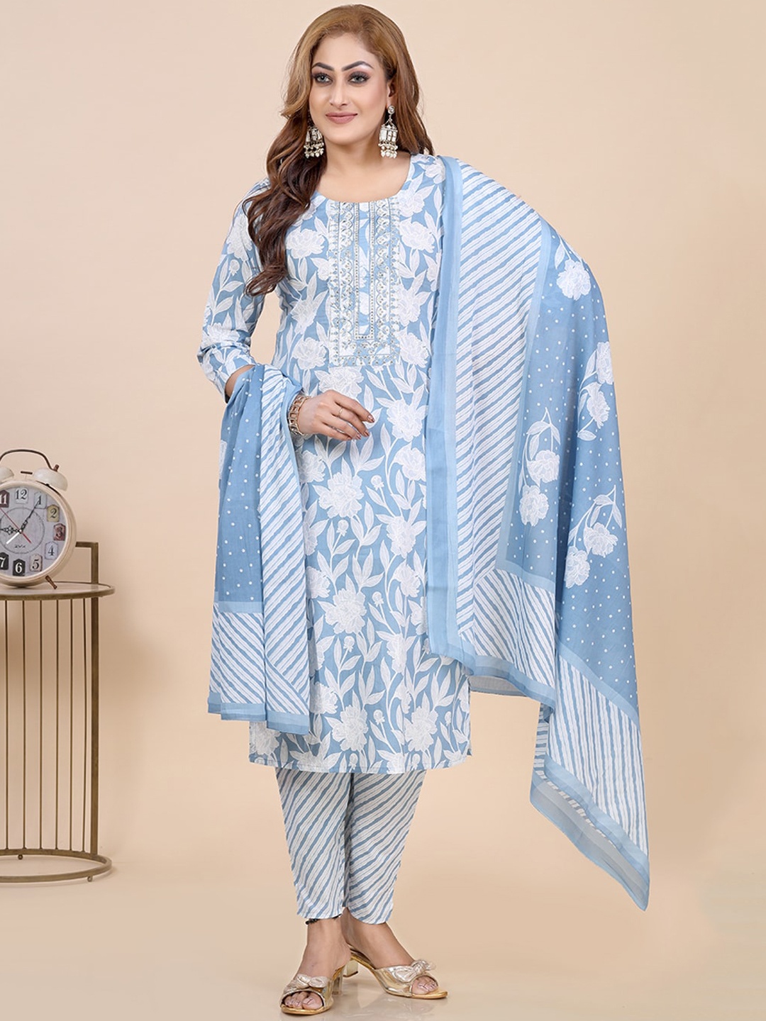 

Amchoor Floral Printed Sequinned Kurta with Trousers & With Dupatta, Blue
