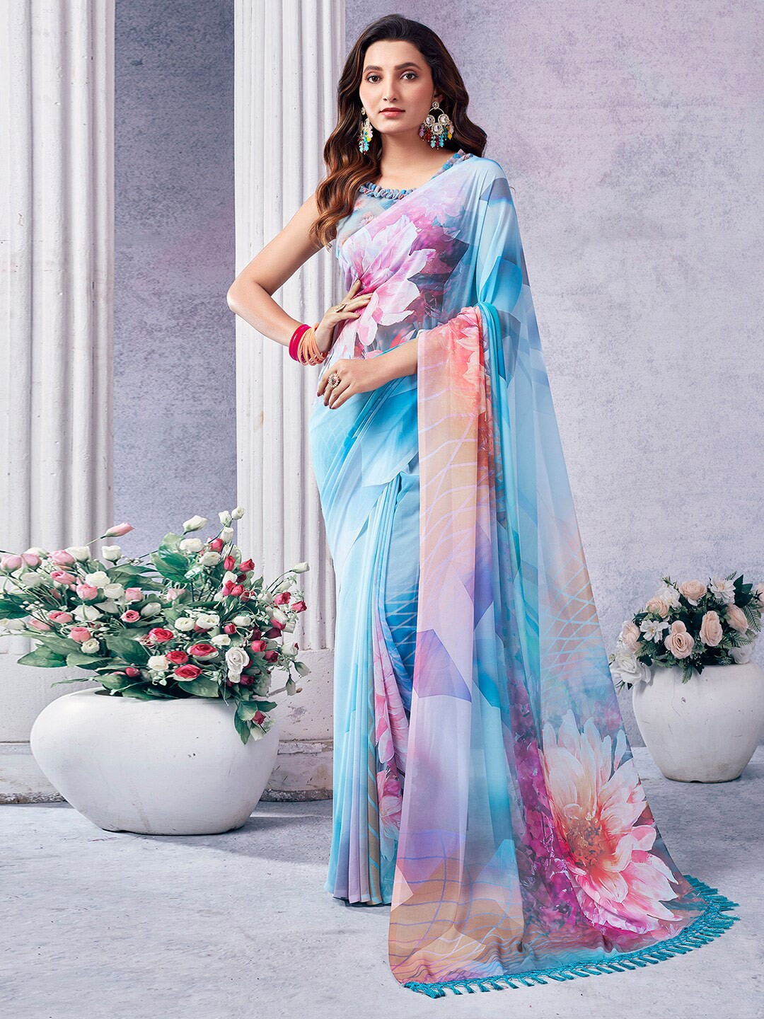

Mitera Floral Printed Pure Georgette Saree, Blue
