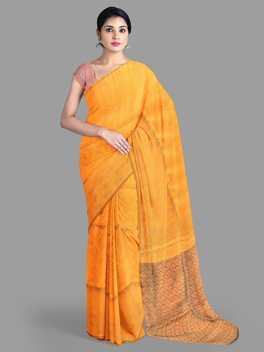 

The Chennai Silks Floral Silk Cotton Fusion Maheshwari Saree, Yellow