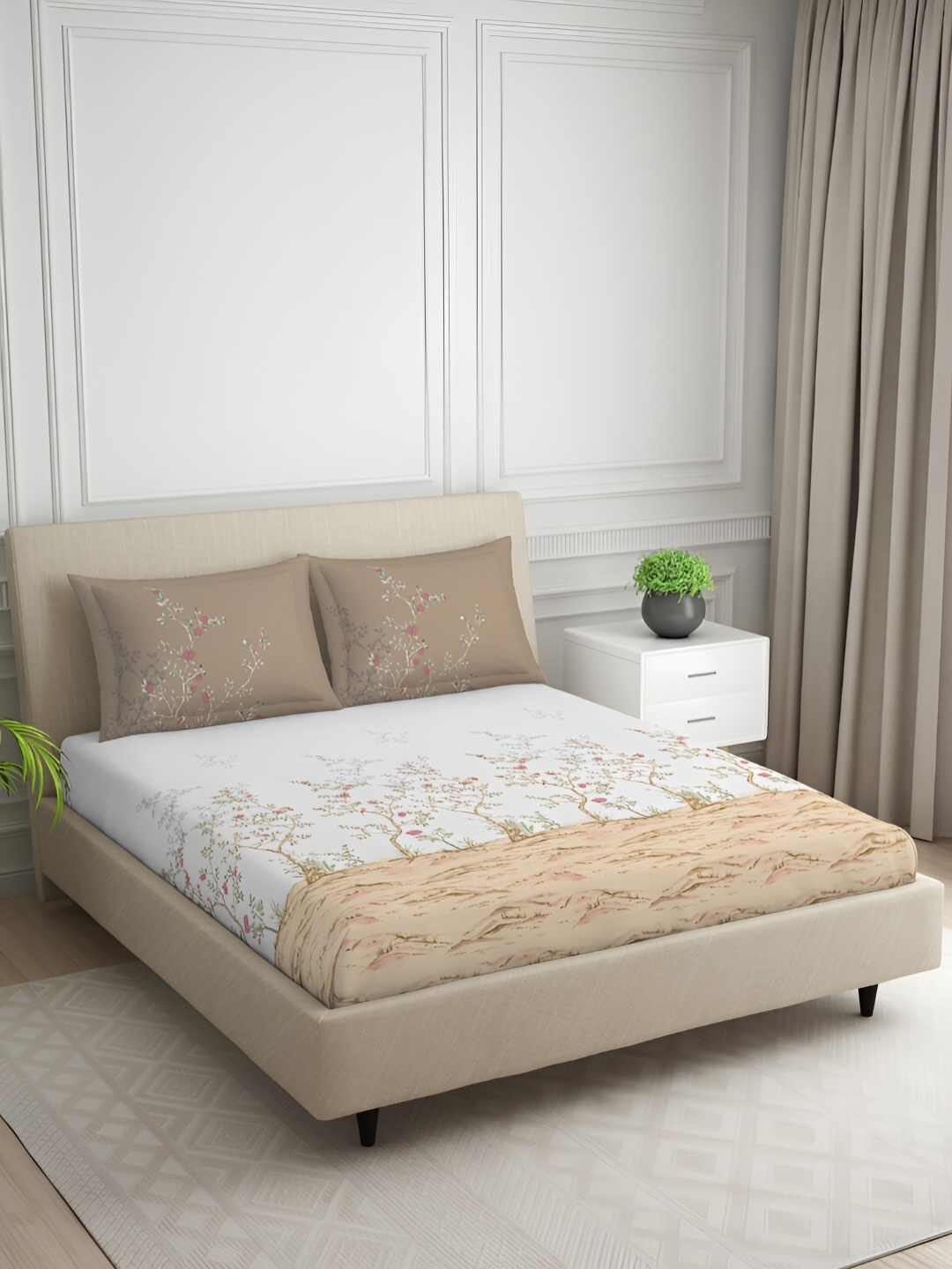 

SPACES Cream & Green Printed Cotton 144 TC King Bedsheet With 2 Pillow Covers