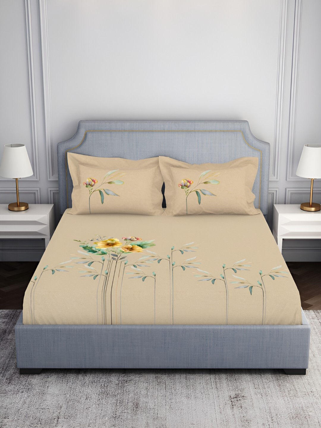

SPACES Beige & Green Printed Pure Cotton 210 TC King Bedsheet With 2 Pillow Covers