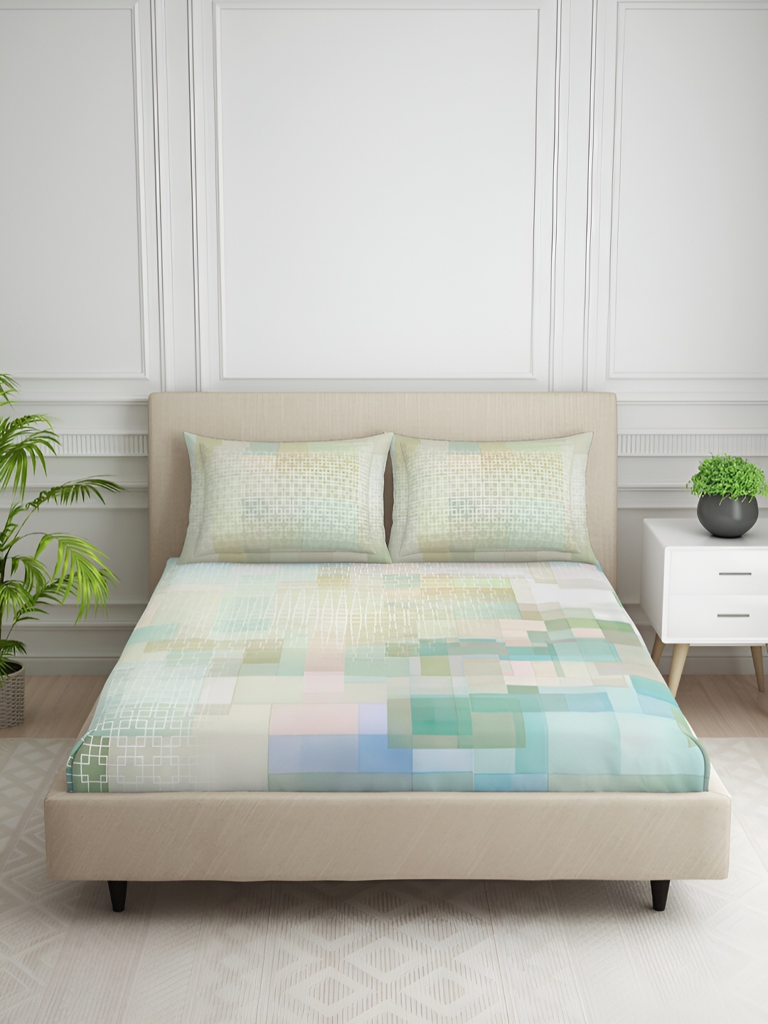 

SPACES Green & Pink Geometric Cotton 130 TC King Bedsheet with 2 Pillow Covers