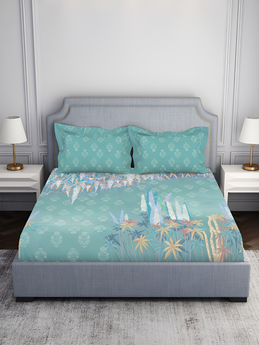 

SPACES Blue & White Floral Printed 138 TC King Bedsheet With 2 Pillow Covers