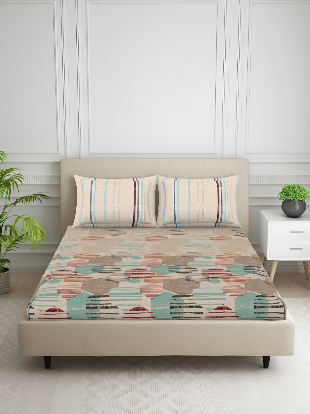 

SPACES Beige & Red Printed Cotton 144 TC Queen Bedsheet With 2 Pillow Covers