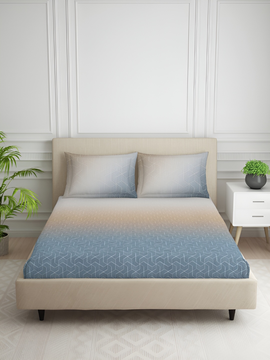 

SPACES Beige & Blue Geometric 138 TC King Bedsheet With 2 Pillow Covers