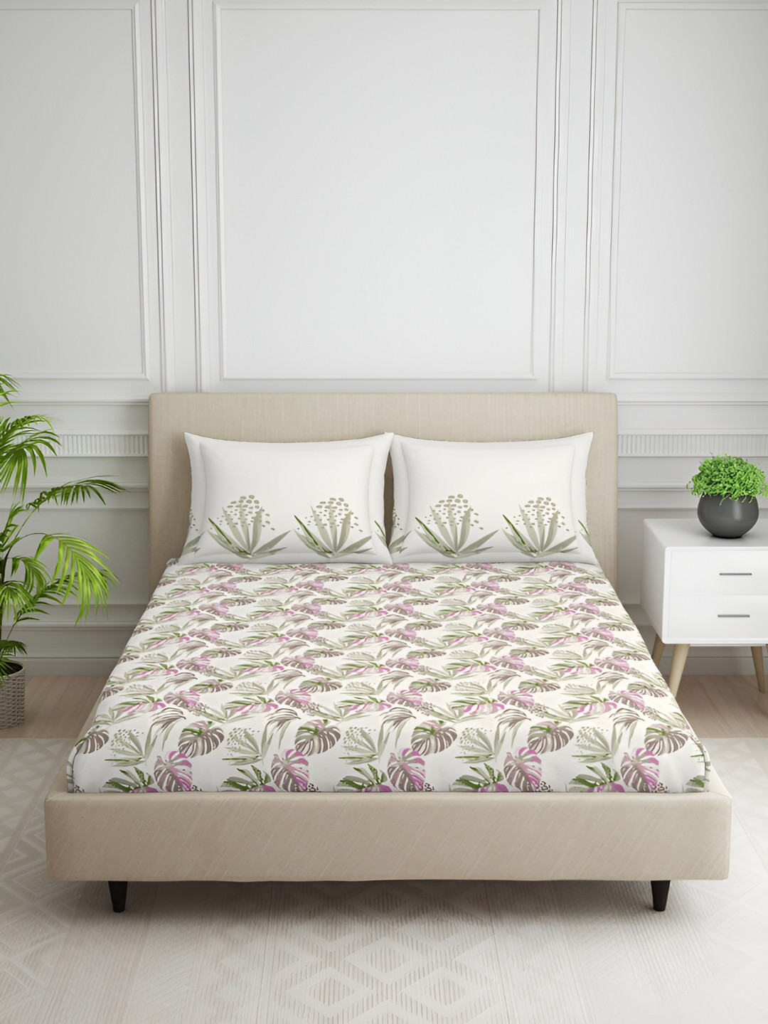 

SPACES White & Green Floral Pure Cotton 130 TC Queen Bedsheet With 2 Pillow Covers