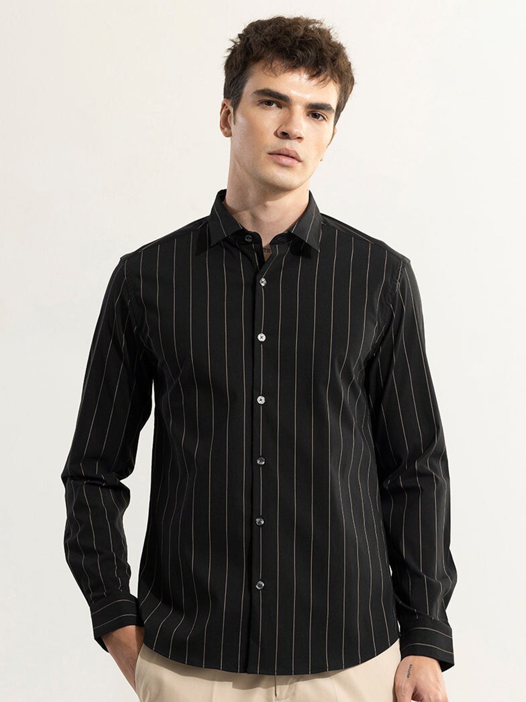 

Snitch Classic Slim Fit Spread Collar Casual Shirt, Black