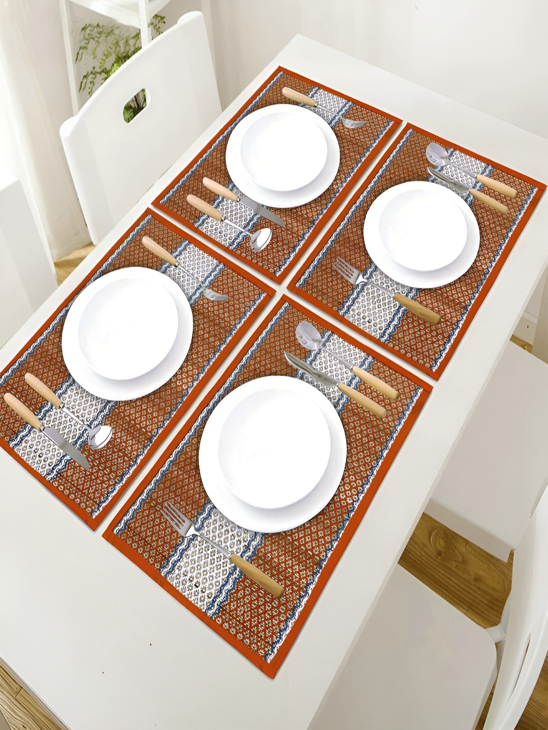 

HOKIPO Madurkathi 4 Pieces Orange-Coloured & Beige Geometric Pattern Table Placemats