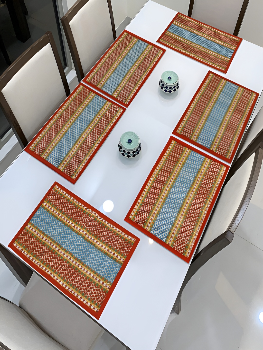 

HOKIPO Madurkathi 6 Pieces Red & Blue Printed River Grass Table Placemats