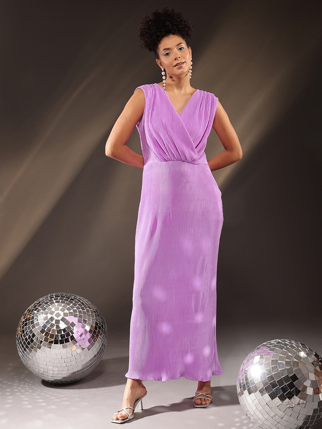 

ATRAENTA Self Design V-Neck Sleeveless Maxi Sheath Party Dress, Purple