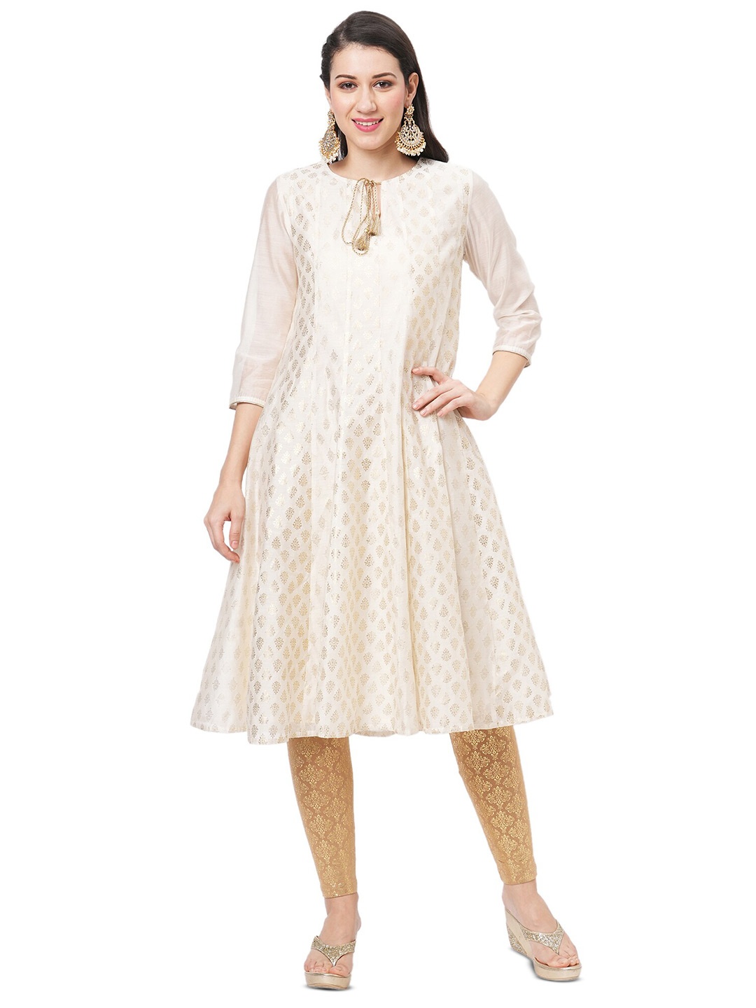 

Hashtag Be Floral Printed Tie-Up Neck Anarkali Kurta, Off white