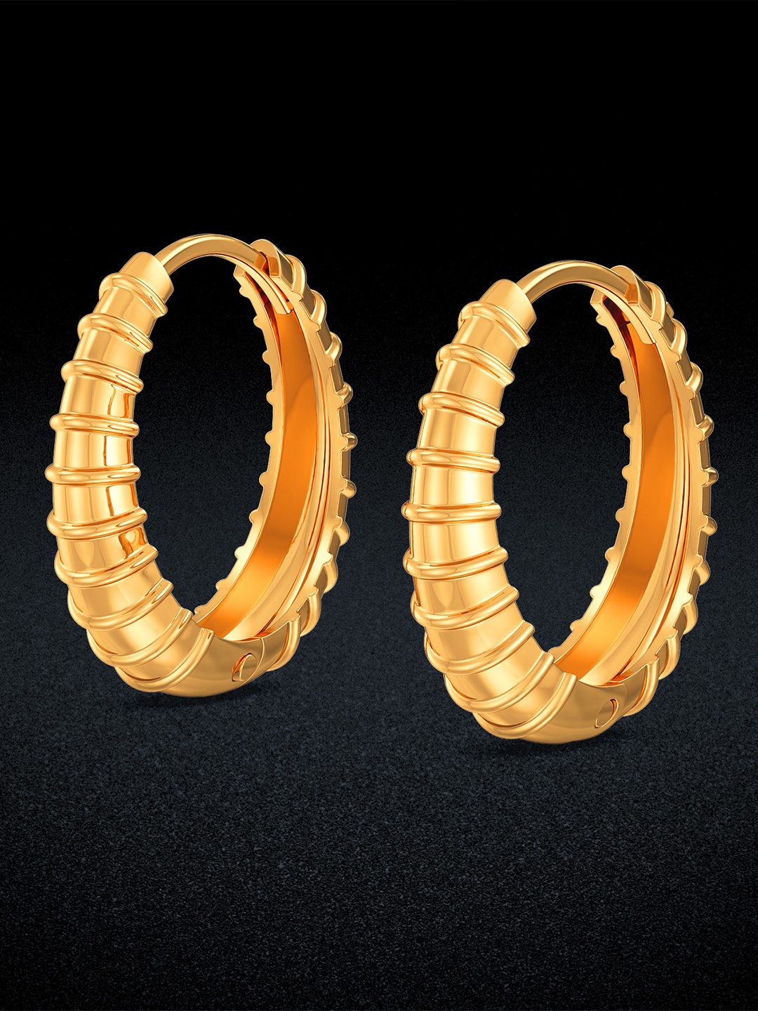 

Joyalukkas 22KT Gold Hoop Earrings-2.21 gm