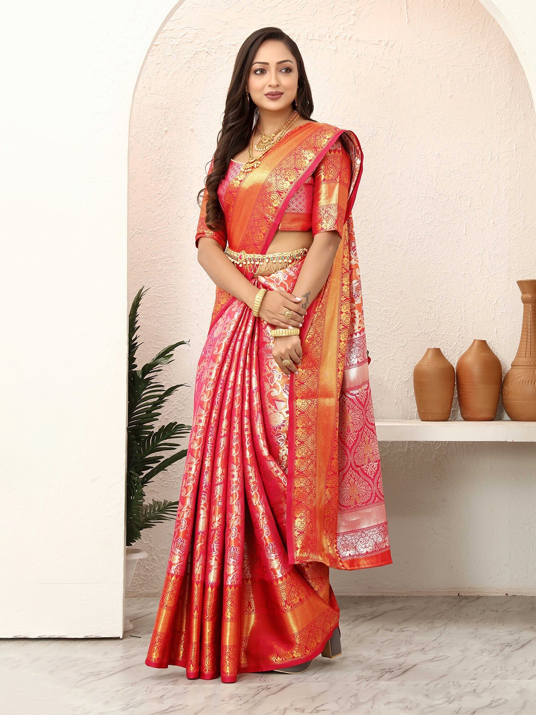 

Tankori Woven Design Zari Pure Silk Dharmavaram Saree, Pink