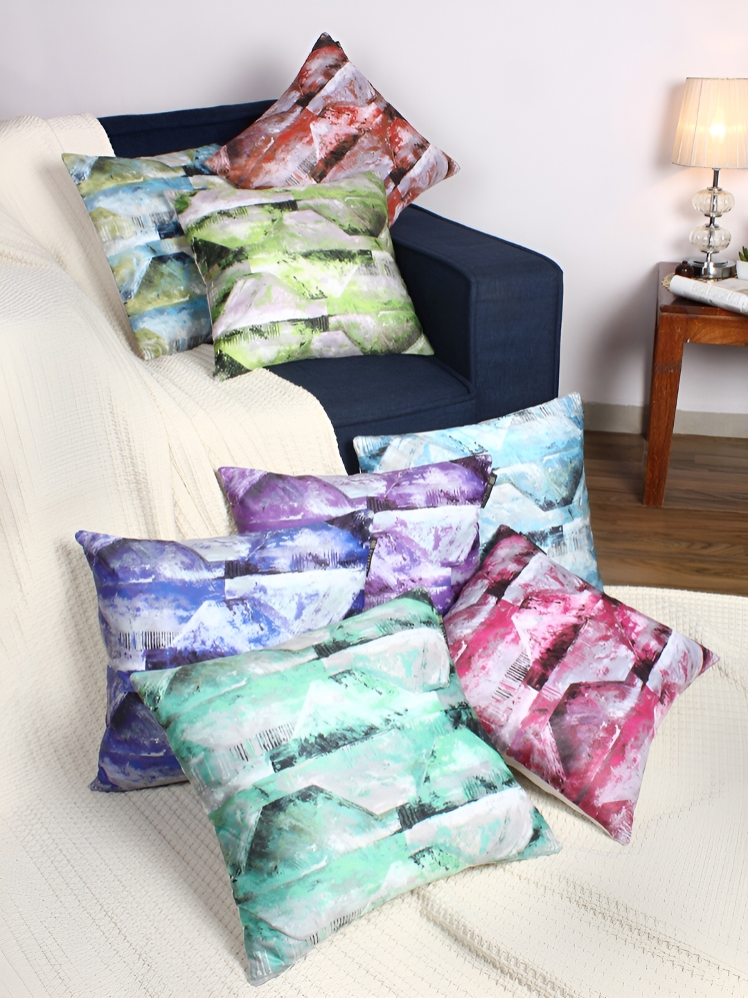 

Aura Purple & Pink 5 Pieces Abstract Velvet Square Cushion Covers