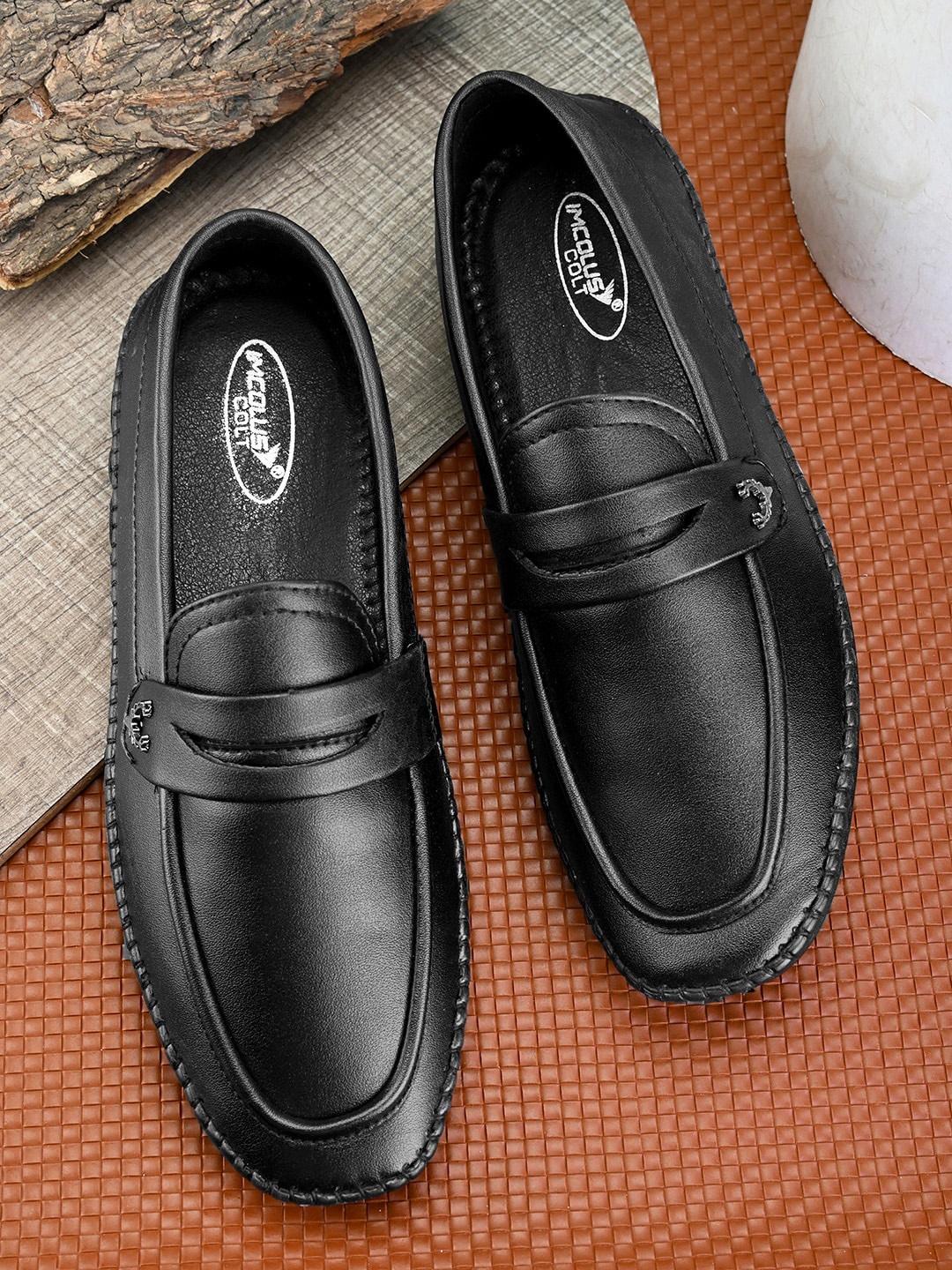 

IMCOLUS Men Round Toe Loafers, Black