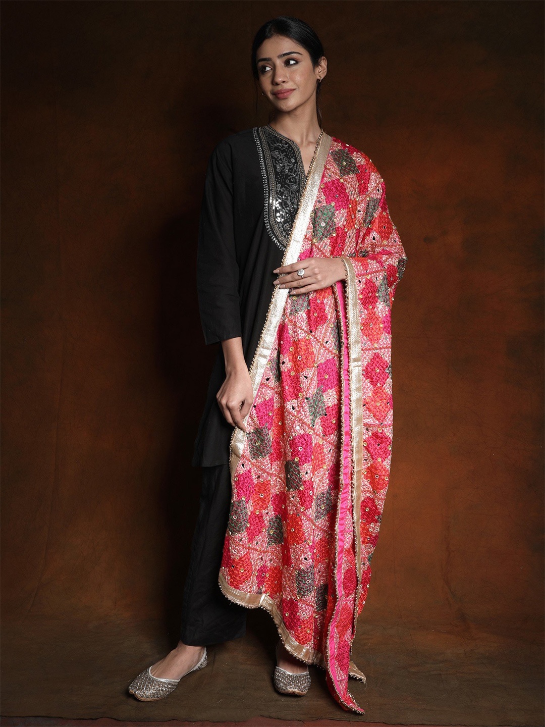 

Exotic India Fandango Pink Phulkari Thread Embroidery & Bead-Mirror work Silk Dupatta