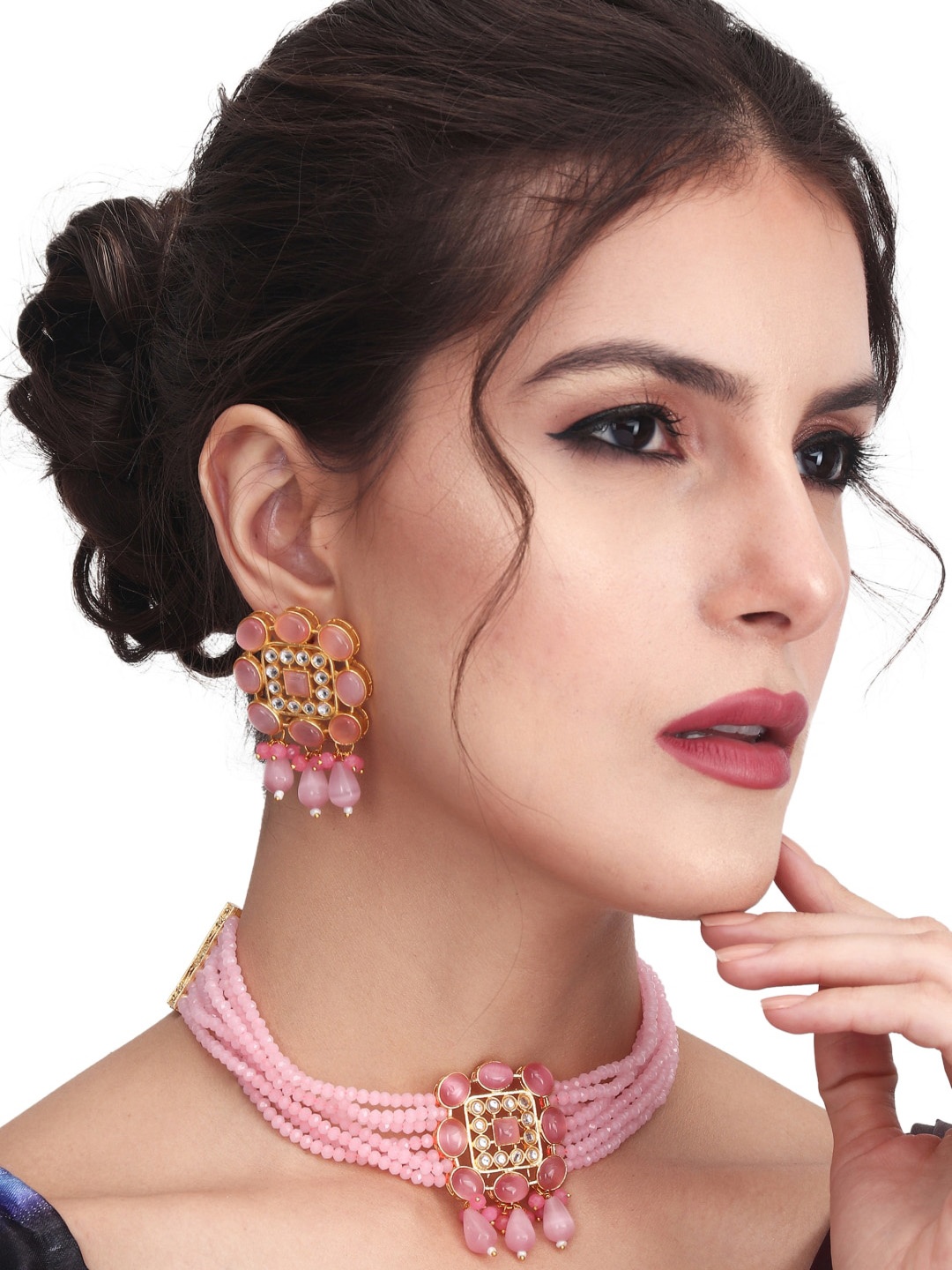 

Anvik Gold-Plated Kundan-Studded & Beaded Jewellery Set