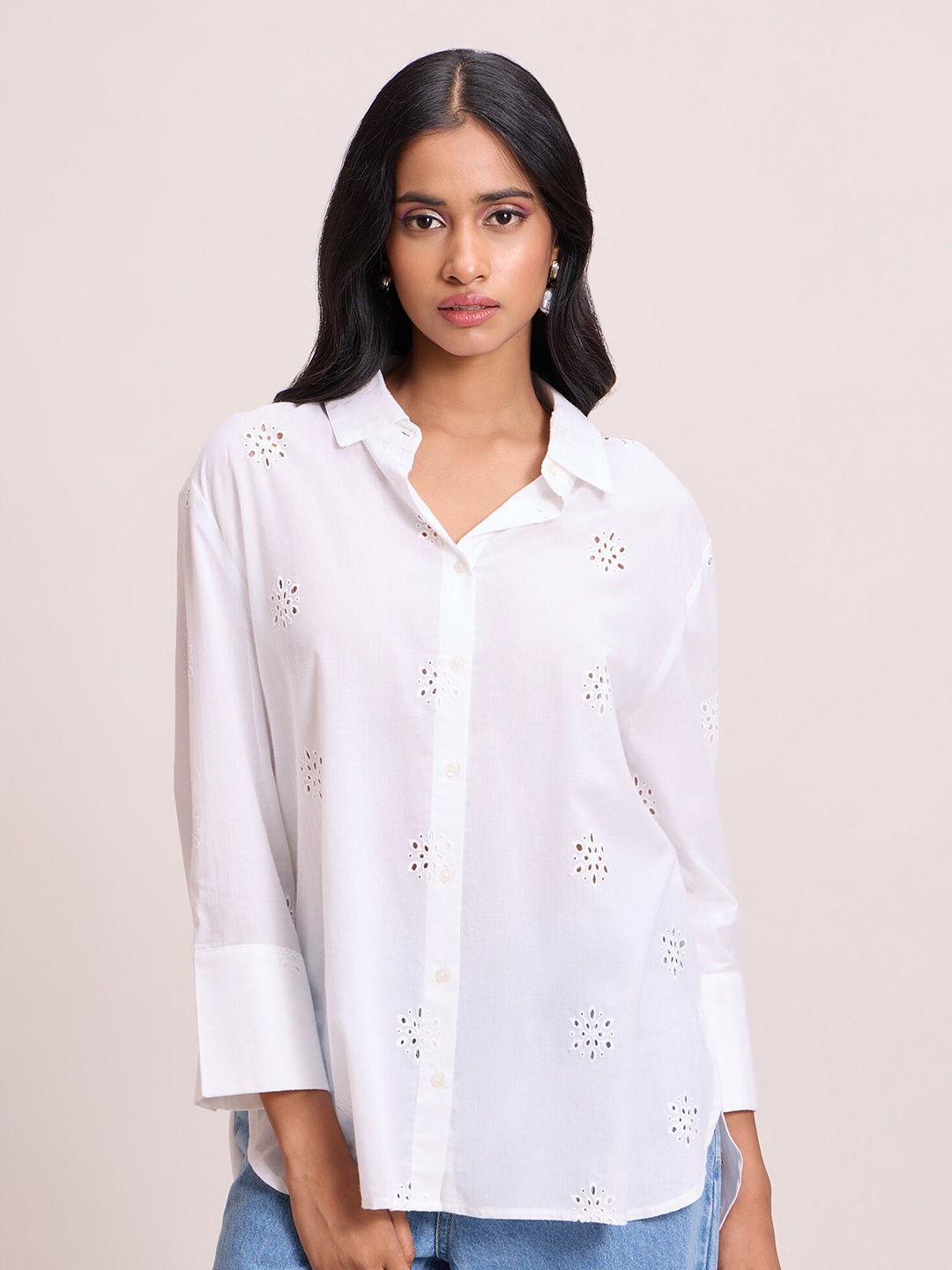 

20Dresses White Floral Embroidered Broad Cuffs Schiffli Shirt