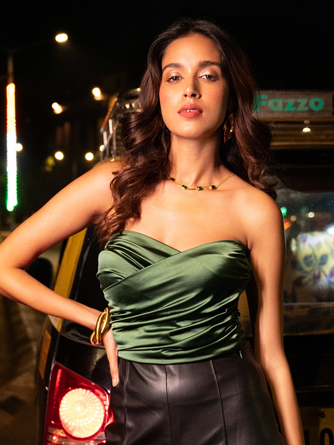 

Ostilos Strapless Gathered Tube Crop Top, Green