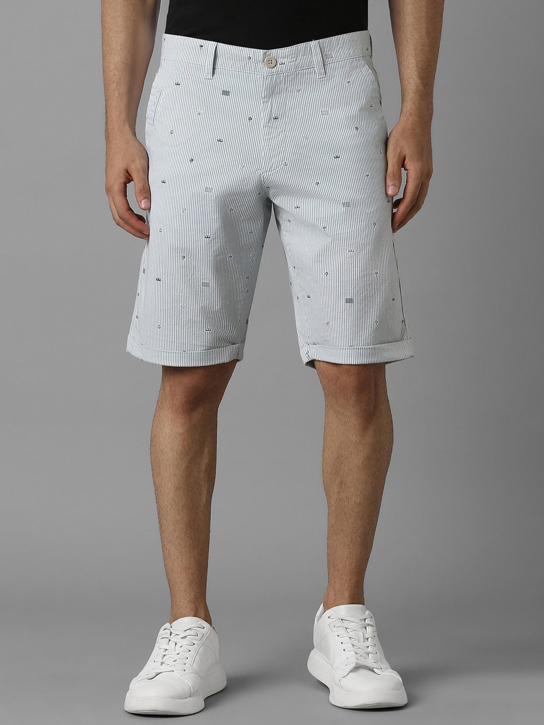 Louis Philippe Sport Men Conversational Printed Slim Fit Chino Shorts, Grey