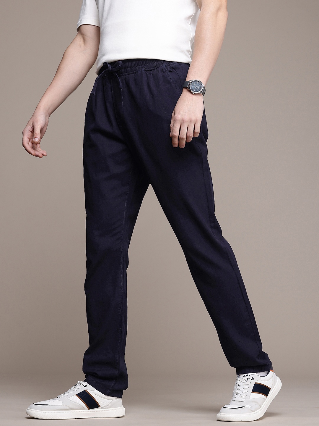 

Nautica Men Slim Fit Trousers, Navy blue