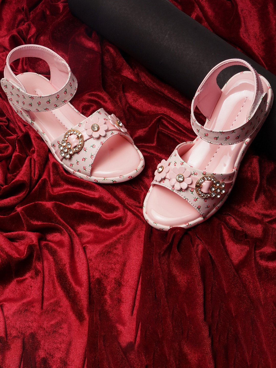 

BAESD Girls Embellished Open Toe Flats, Pink