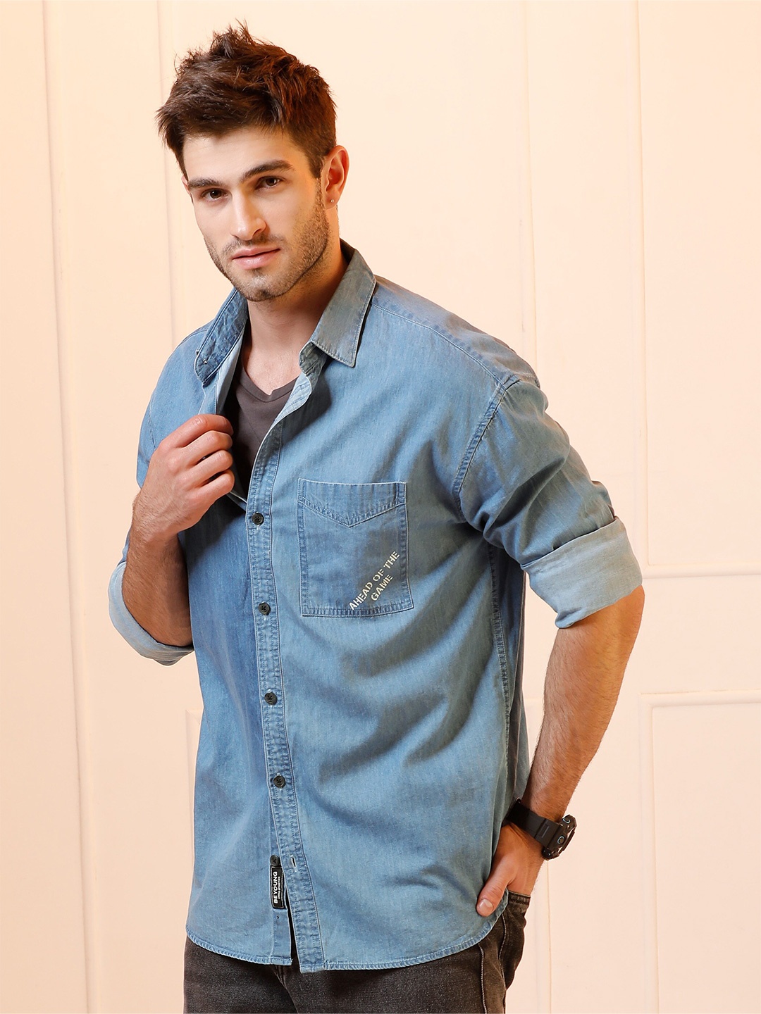 

Beyoung Cotton Spread Collar Casual Shirt, Blue