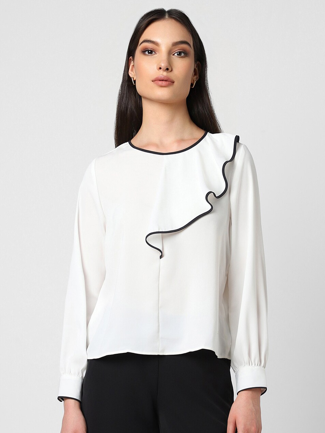 

Van Heusen Woman Round Neck Cuffed Sleeves Gathered or Pleated Top, White