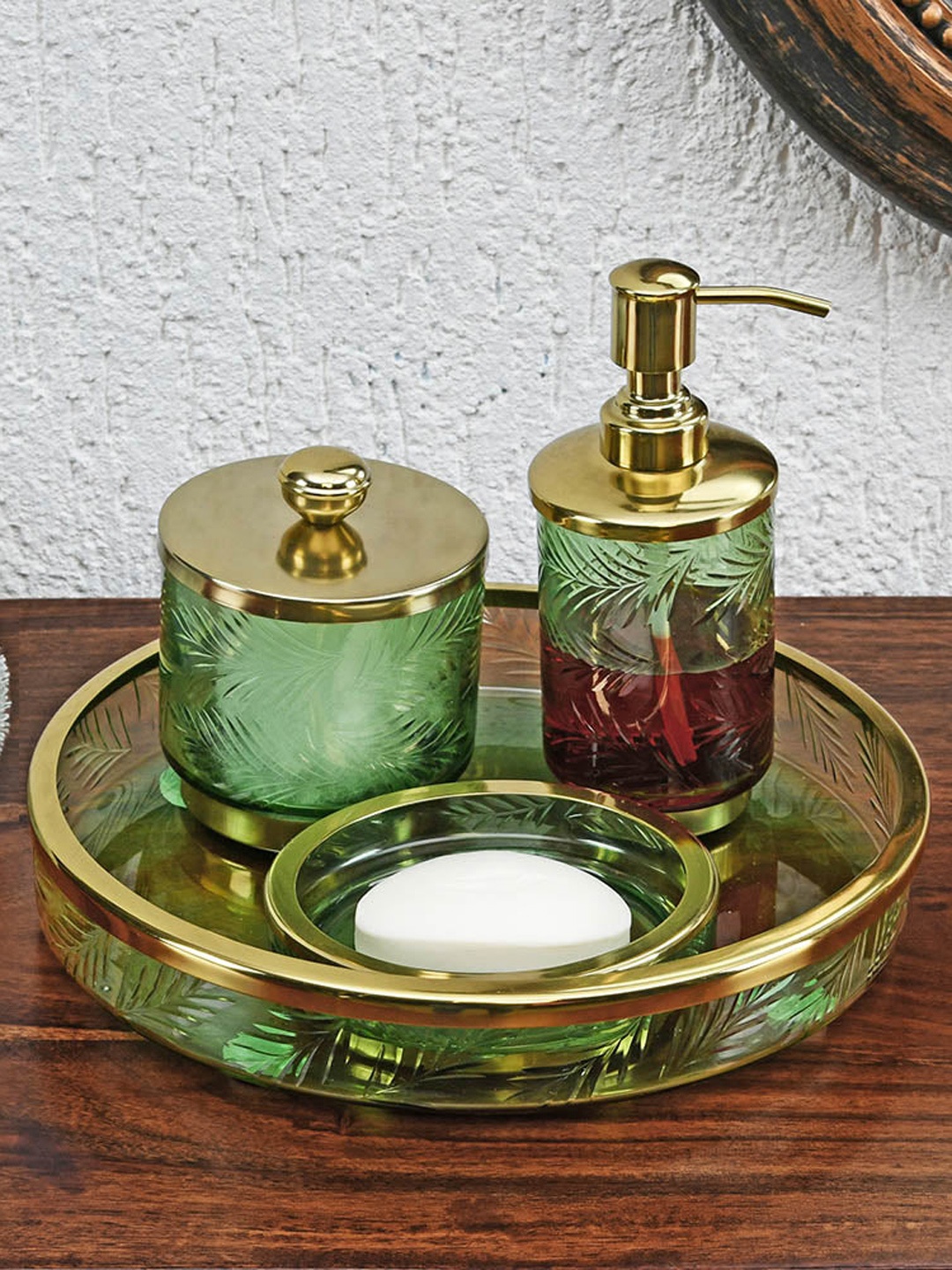 

Athome by Nilkamal Green & Gold-Toned Textured Glass Bathroom Tray