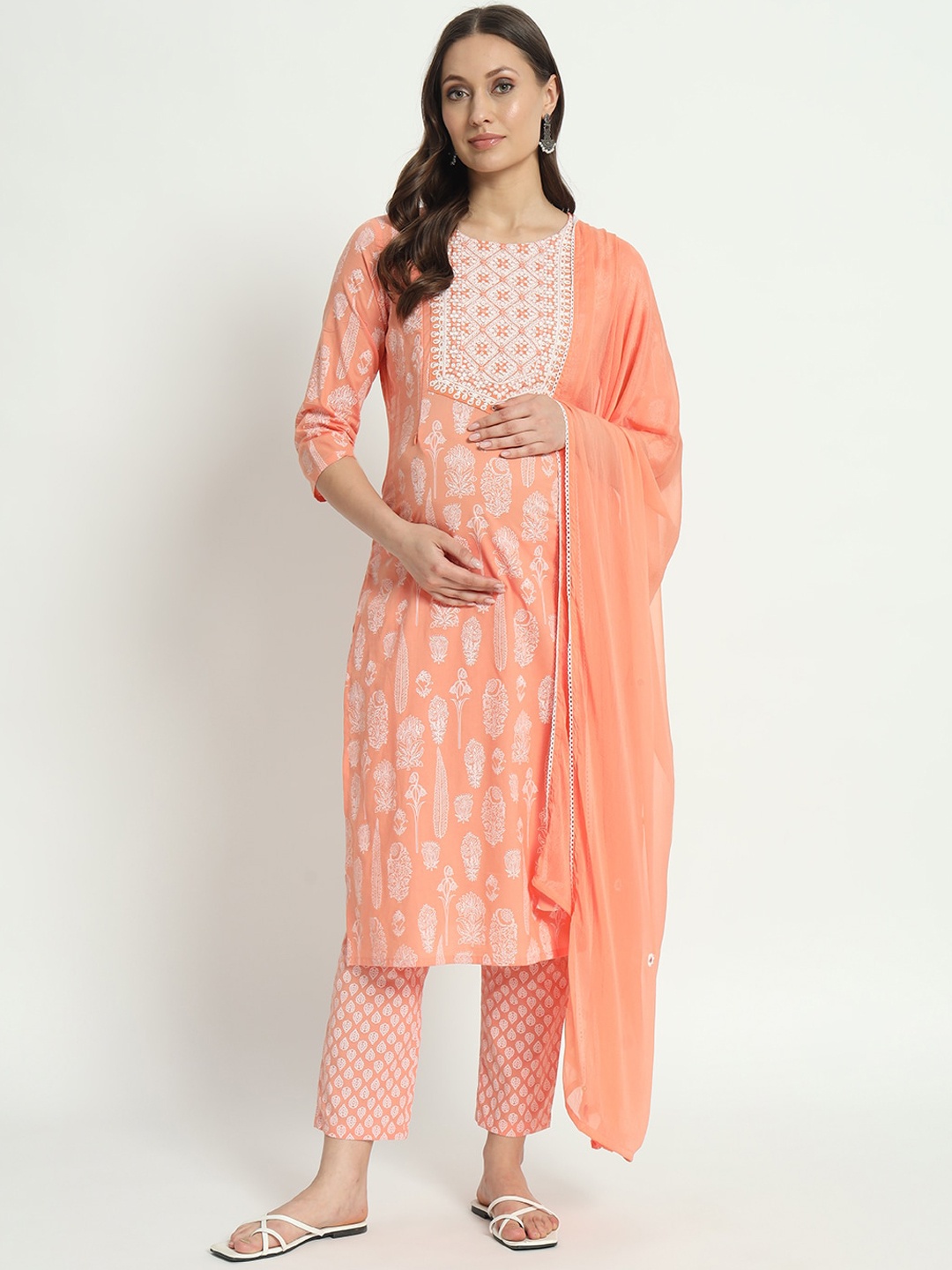 

mumzhug Ethnic Motifs Maternity Thread Work Pure Cotton Kurta Set, Peach