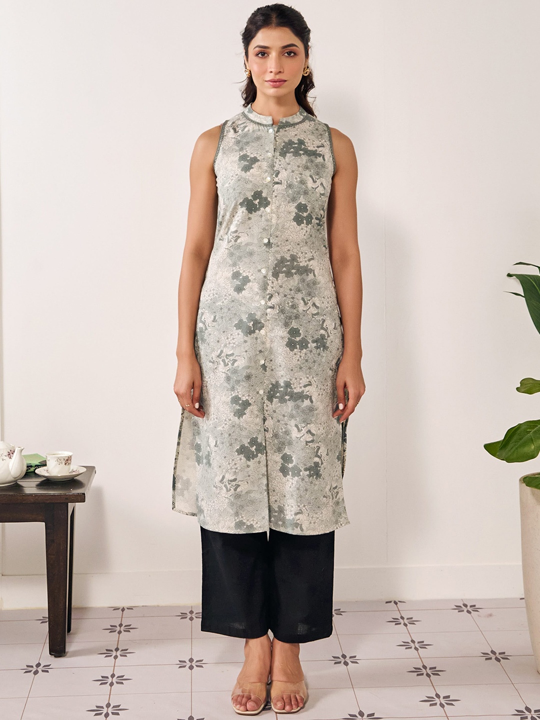 anayna Floral Printed Thread Work Cotton A-Line Kurta, Grey