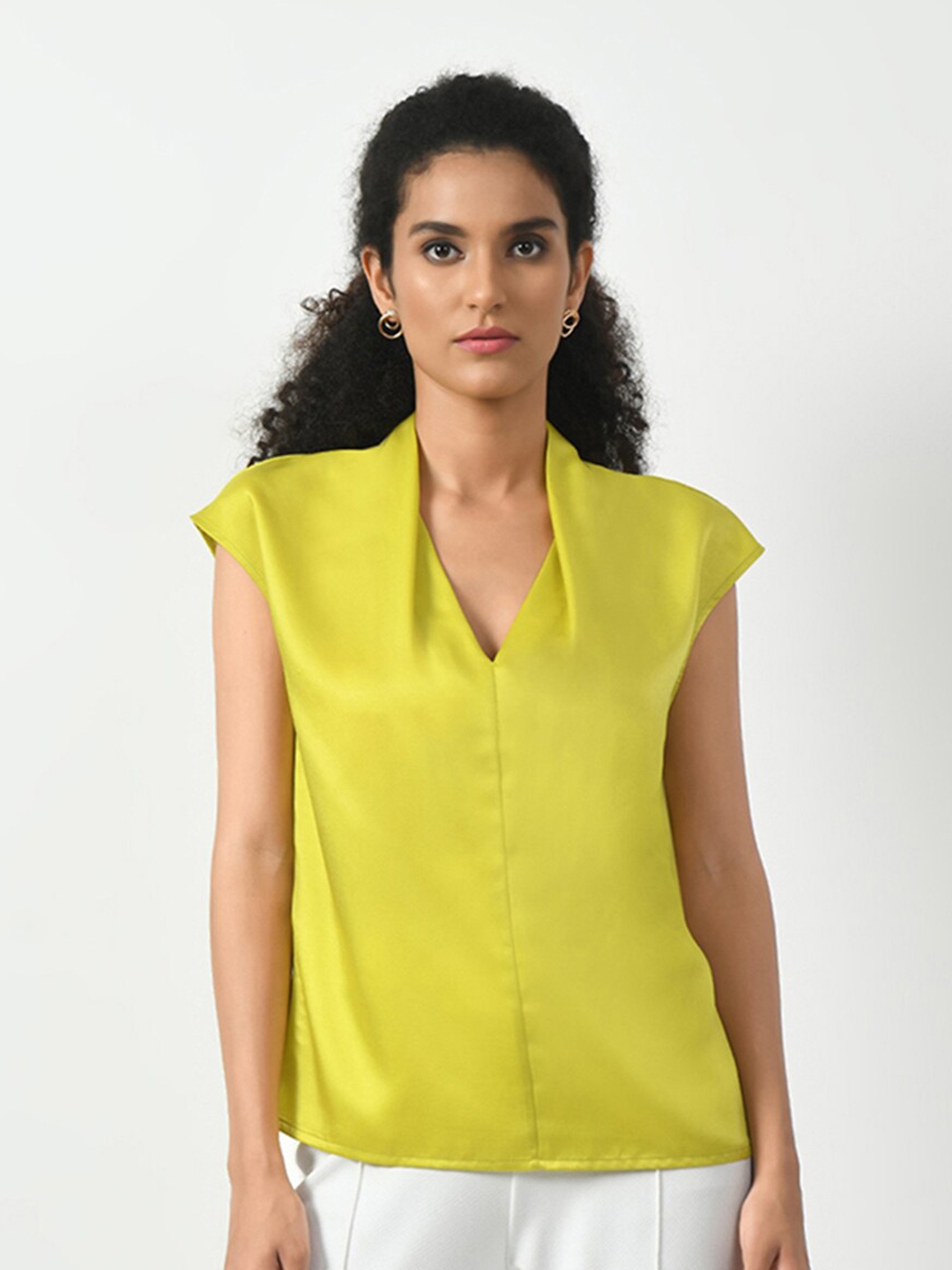 

OFFICE & YOU V-Neck Sleeveless Satin Top, Olive