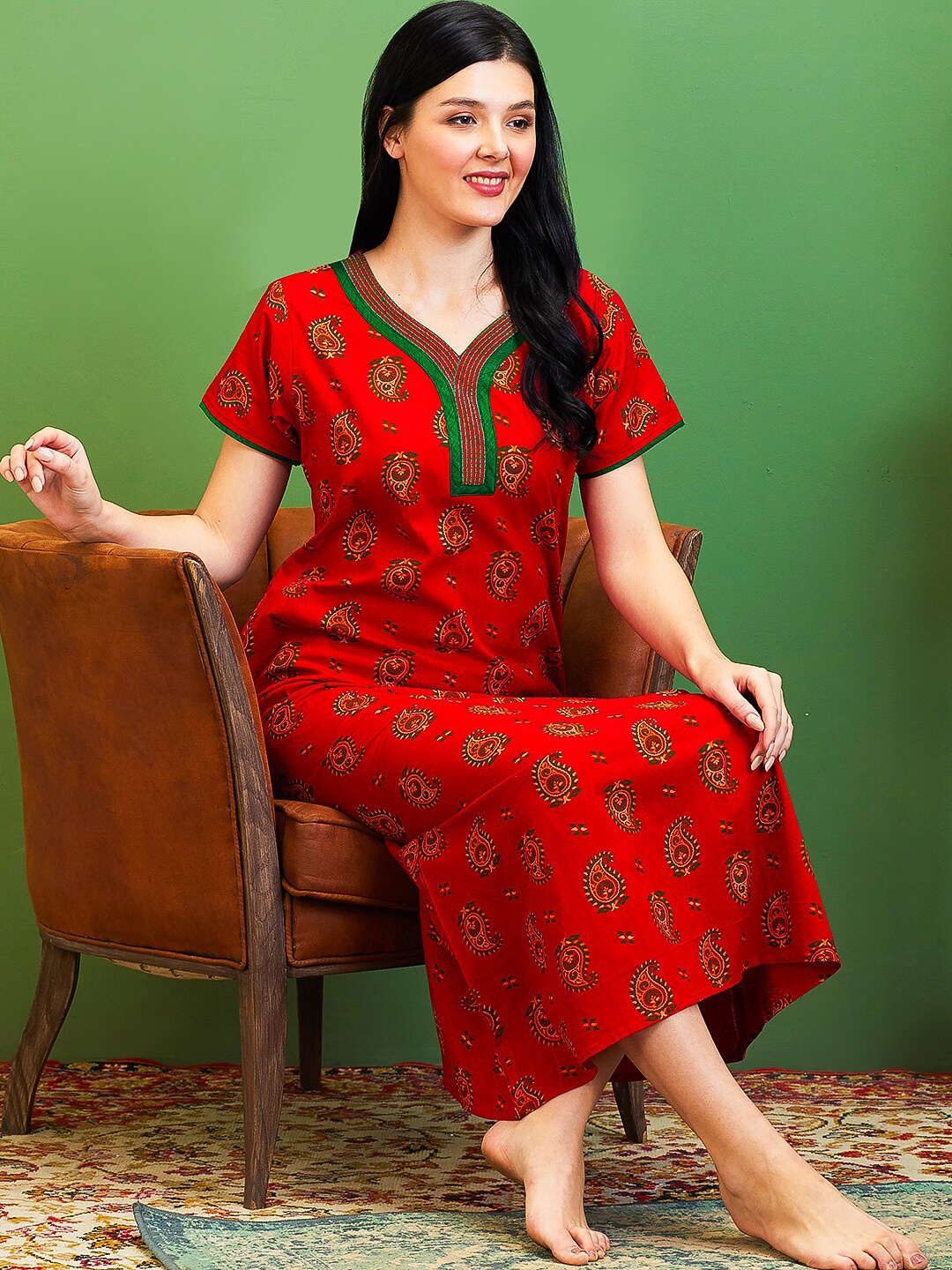 

AV2 Floral Printed Pure Cotton Maxi Nightdress, Red