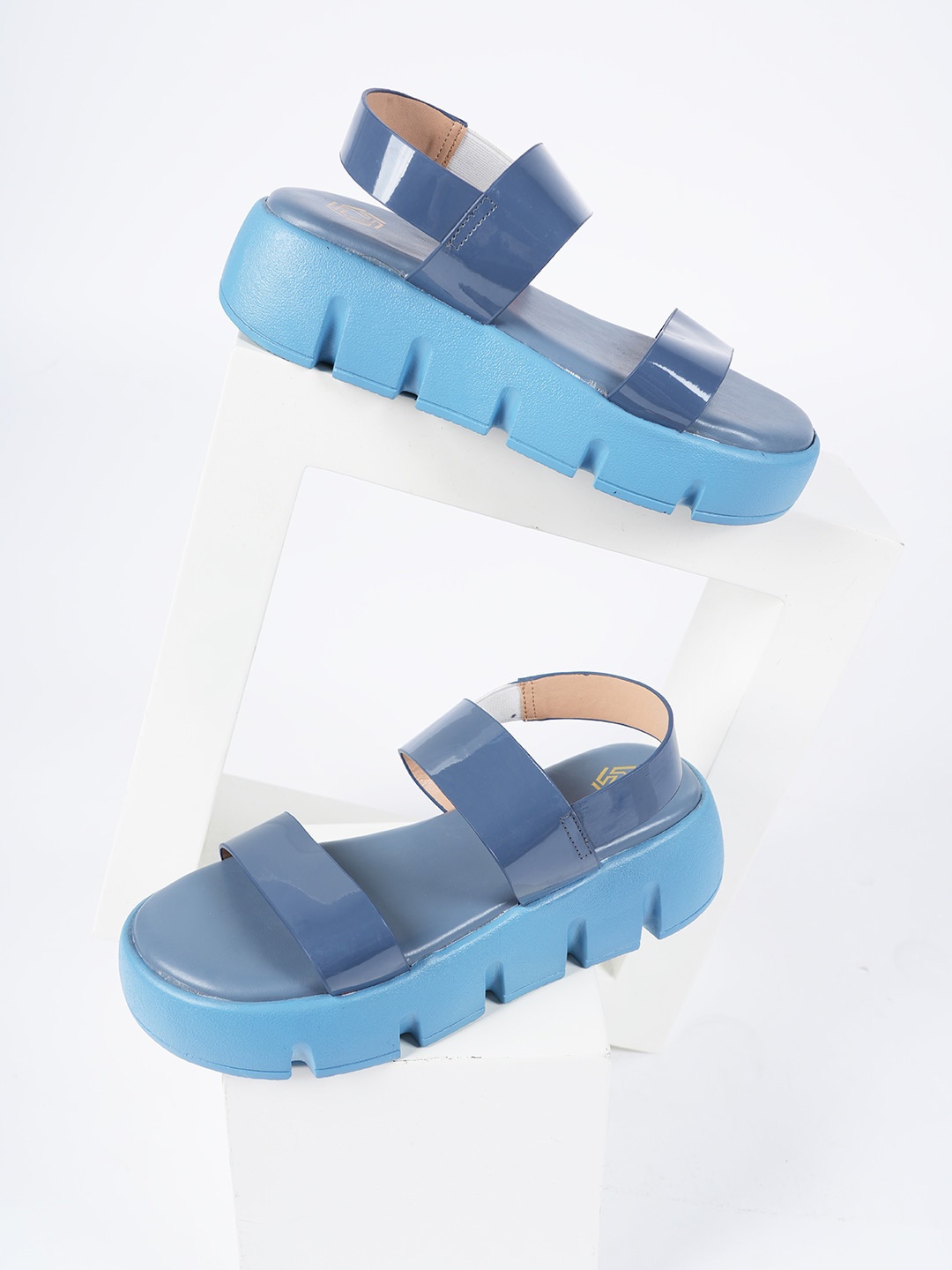 

Walkfree Open Toe Platform Heels, Blue