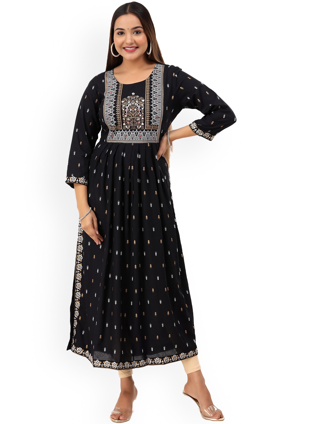 

ASHRU Ethnic Motifs Printed Thread Work Floral Empire Anarkali Kurta, Black