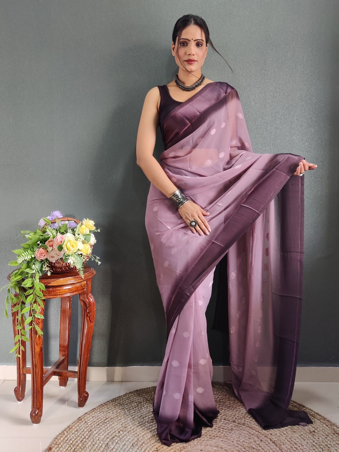 

LeeliPeeri Designer Ethnic Motifs Woven Design Ready to Wear Saree, Lavender