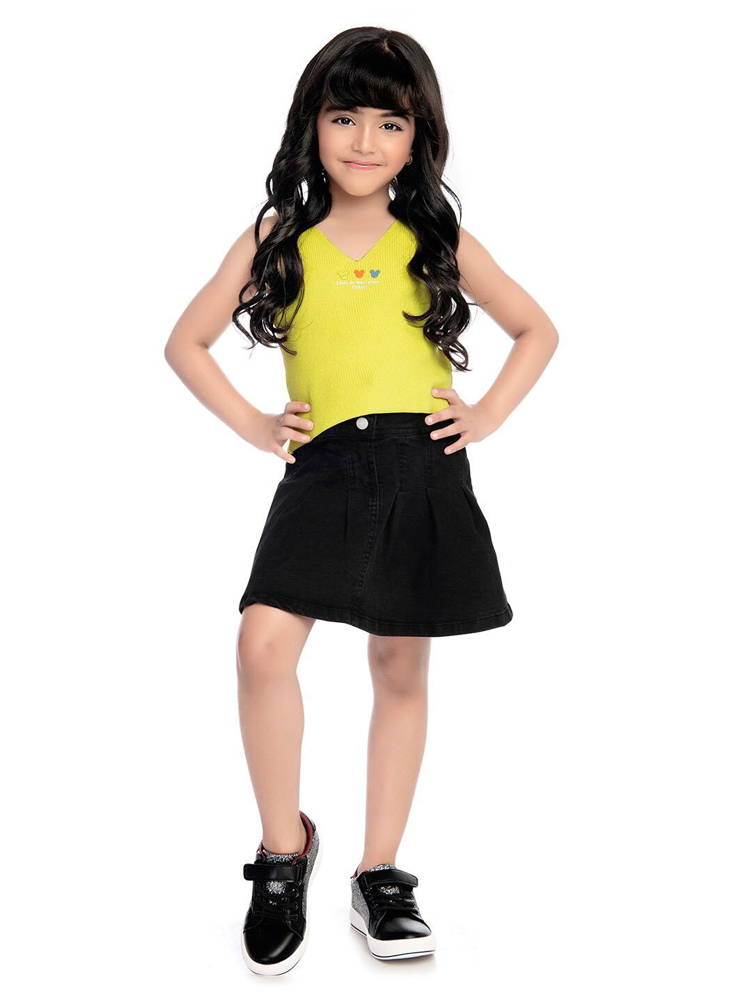 

Tiny Kingdom Girls Self Design V-Neck Top, Yellow