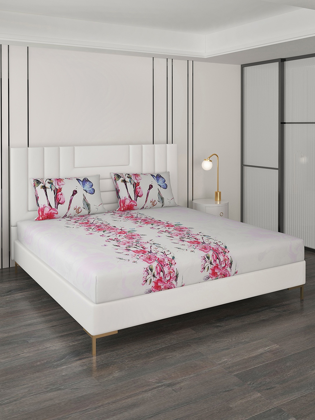 

Monte Carlo Off White & Pink Floral Cotton 300 TC King Bedsheet with 2 Pillow Covers